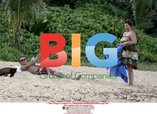 Pierce Brosnan and wife Keely relax on Hawaiian beach