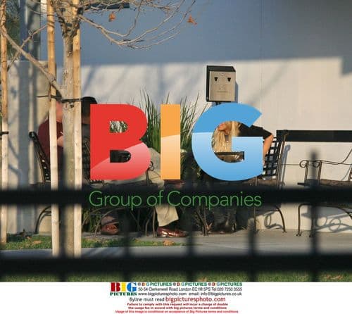 Lindsay Lohan Takes Break from Community Service