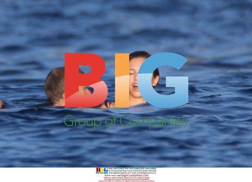 Roman Abramovich and Daria Zhukova on Yacht