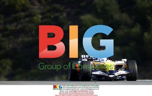 Alonso and Hamilton Formula 1 training in Jerez