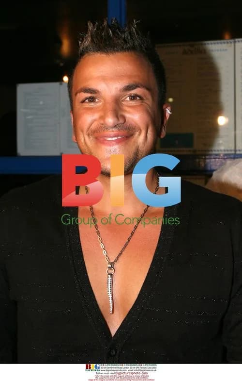 Peter Andre and Katie Price Arrive at Greek Taverna