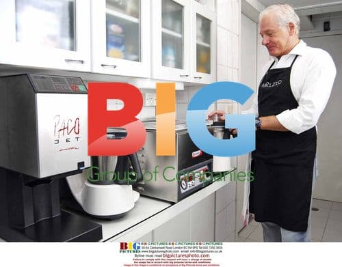 Businessman Maurizio Remmert Talks About Carla Bruni's Parentage