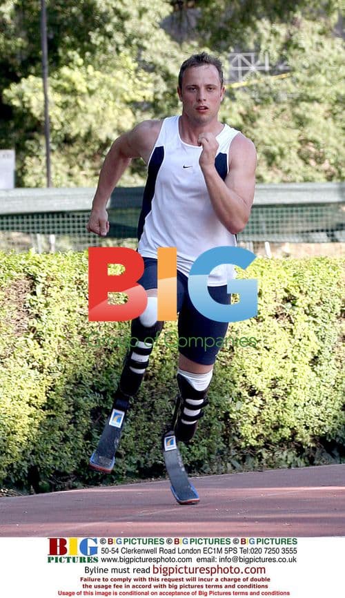 Oscar Pistorius Training in Rome