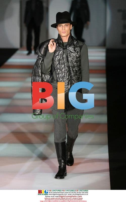 Armani Fall-Winter 2008 Men's Fashion Show