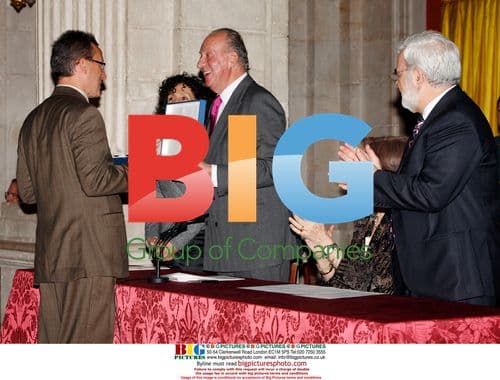 Kings Juan Carlos and Sofia give National Research Awards 2007