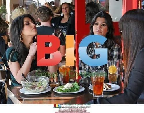 The Kardashian Sisters Lunch at Toast