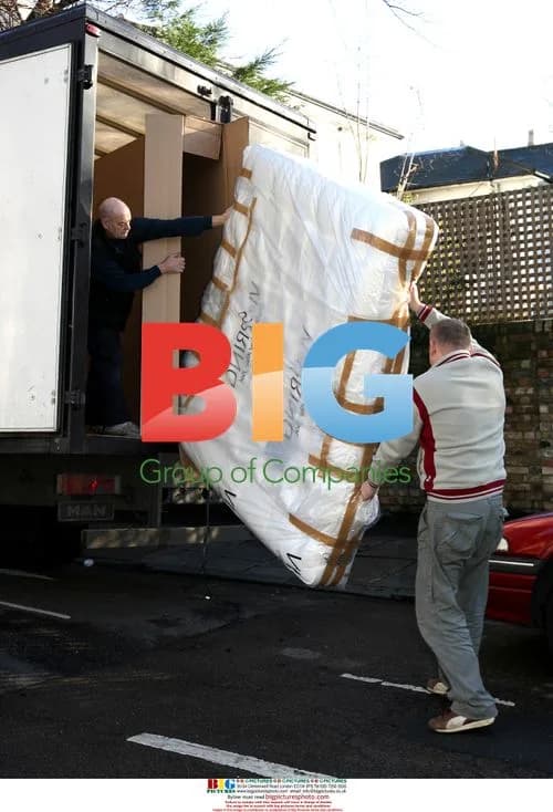 Bed delivered to Kate Moss's new home