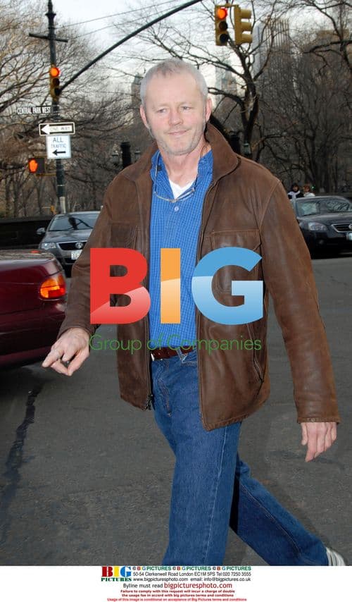 David Morse walking in NYC