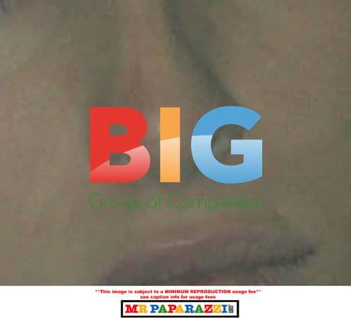 Amy Winehouse visits lawyer's office