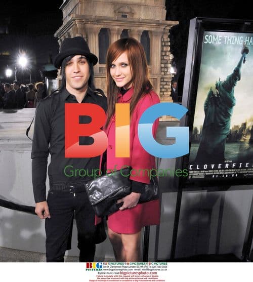 Peter Wentz and Ashlee Simpson at 'Cloverfield' Premiere