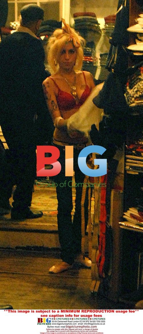 Amy Winehouse Out Shopping with Dad