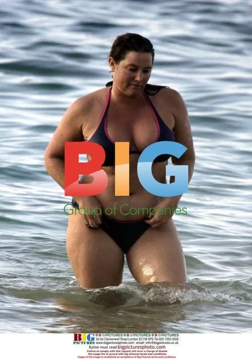 Pierce Brosnan and Keely Shaye Smith beach day