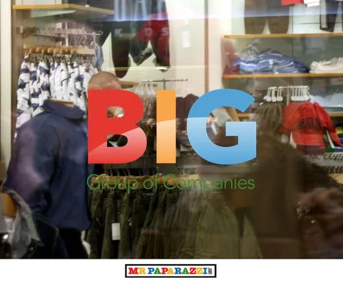 David Beckham Shopping with Sons