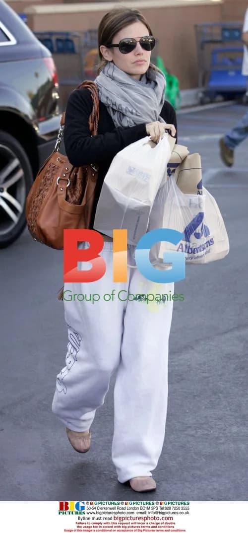 Rachel Bilson Goes Grocery Shopping in PJs
