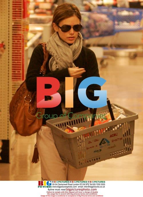 Rachel Bilson Goes Grocery Shopping in PJs