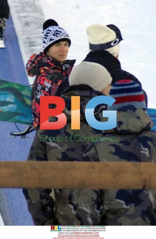 Juliette Lewis Snowboarding in Italy