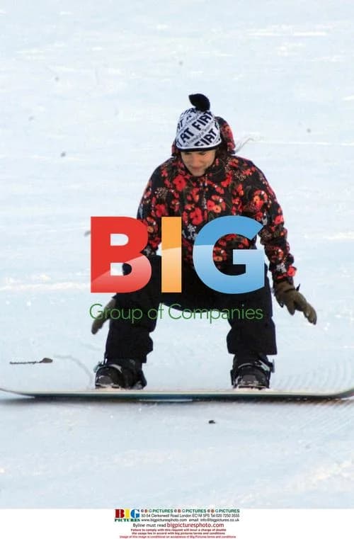 Juliette Lewis Snowboarding in Italy