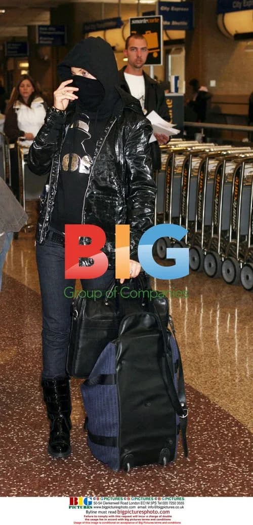 Mena Suvari arrives at Sundance 2008