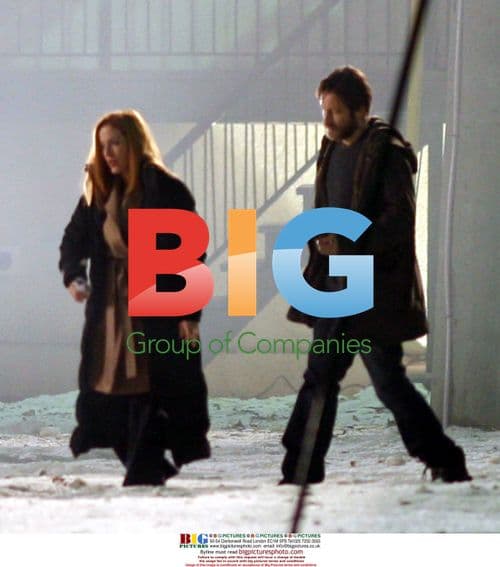 Gillian Anderson and David Duchovny on 'The X-Files 2' set