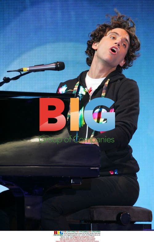 Mika performs at Fiat 500 launch in London