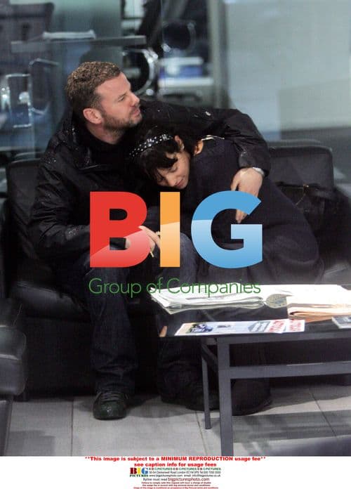 Lily Allen Car Shopping After Miscarriage