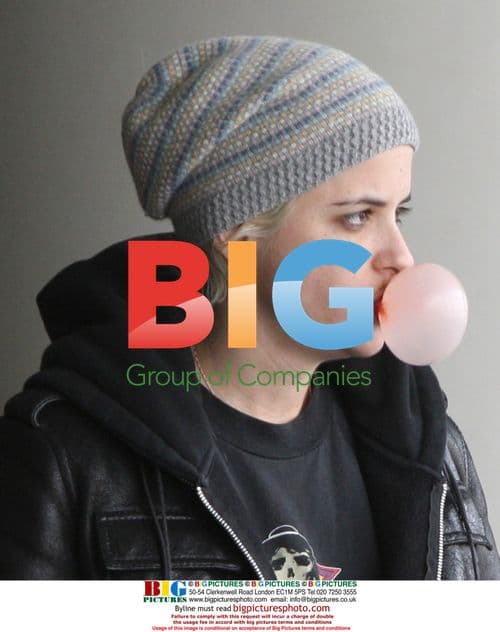 DJ Samantha Ronson at LAX