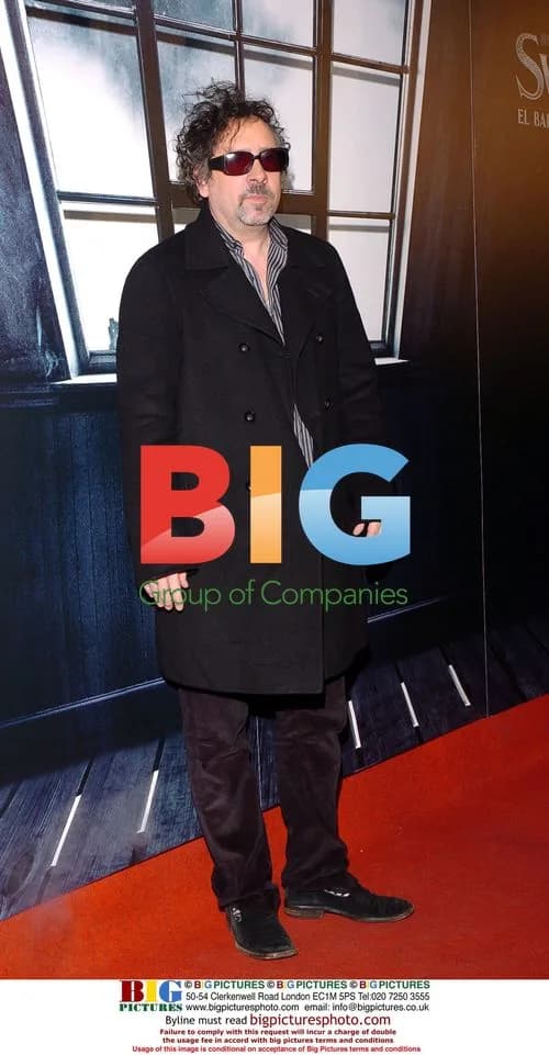 Tim Burton Attends Sweeney Todd Premiere