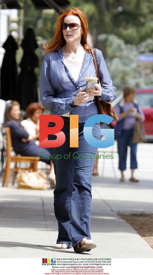 Marcia Cross Gets Nails Done and Grabs Coffee