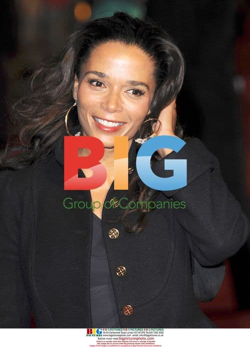 Rowena King at "The Bucket List" Premiere