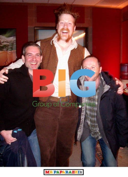 Sheamus O'Shaunessy celebrates with 'The Escapist' cast