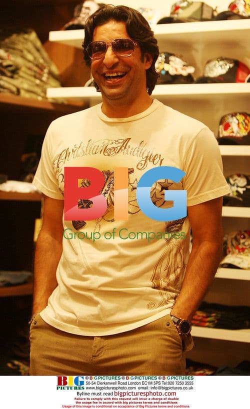 Wasim Akram Shopping at Ed Hardy