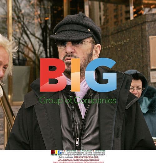 Ringo Starr and Willie Nelson Exit Hotel