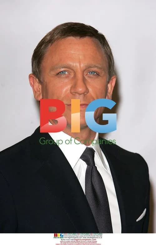 Daniel Craig at Quantum of Solace photocall