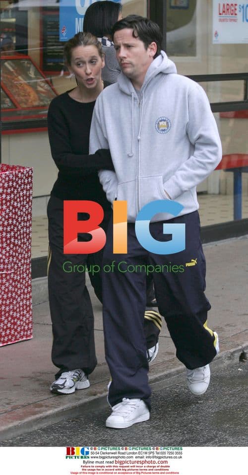 Jennifer Love Hewitt and Fiance Spotted