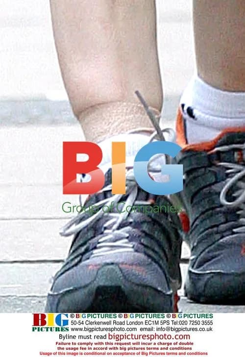 Madonna Walks to Gym in London
