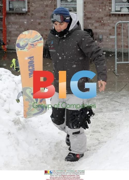 Cash Warren snowboarding at Sundance