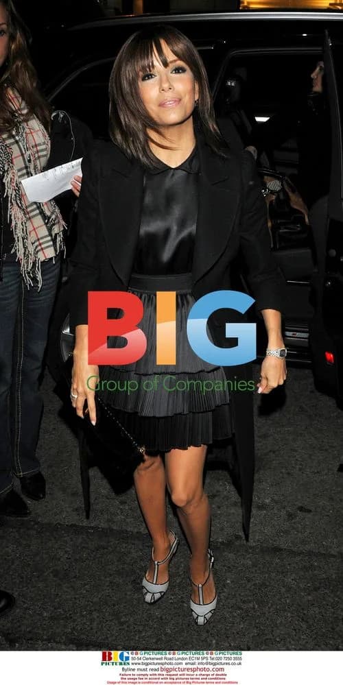 Eva Longoria arrives and departs London hotel