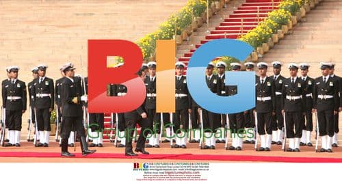 Sarkozy Begins India Visit Without Carla Bruni