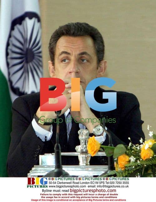 Sarkozy Begins India Visit, Bruni Not Yet Present