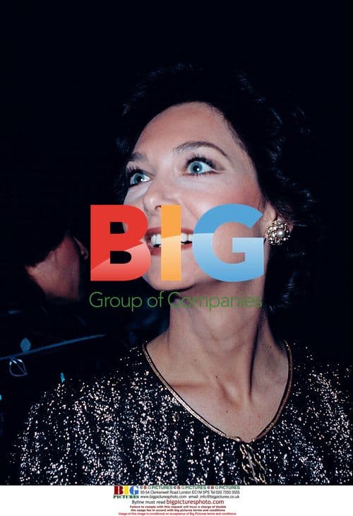 Suzanne Pleshette Attending Party