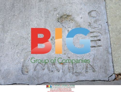 Heath Ledger's Death: Funeral Home, Apartment, and Family Home