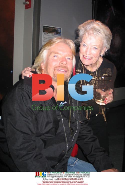 Richard Branson Unveils Virgin Galactic Design