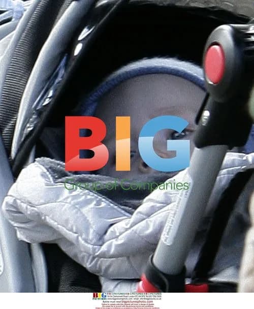 Naomi Watts Out with Baby in LA