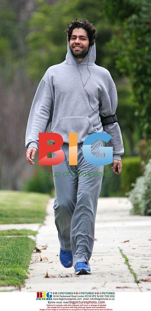Adrian Grenier Jogging in Los Feliz