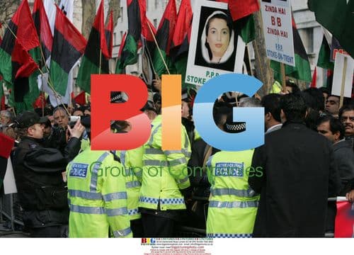 Jemima and Imran Khan attend London protest