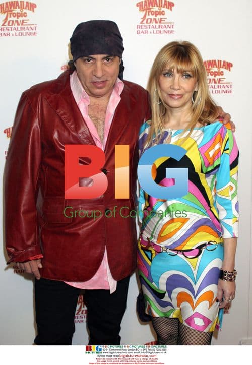 Steve Van Zandt at Hawaiian Tropic Zone event