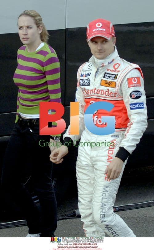 Heikki Kovalainen tests new McLaren in Menorca