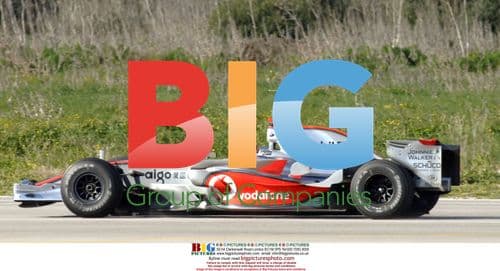 Heikki Kovalainen tests new McLaren-Mercedes