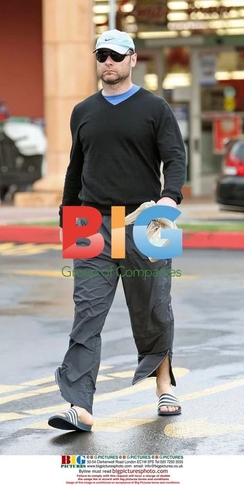 Liev Schreiber Shopping at Drug Store