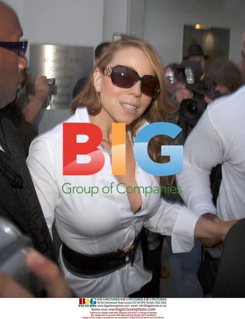 Mariah Carey shops at Van Cleef & Arpels